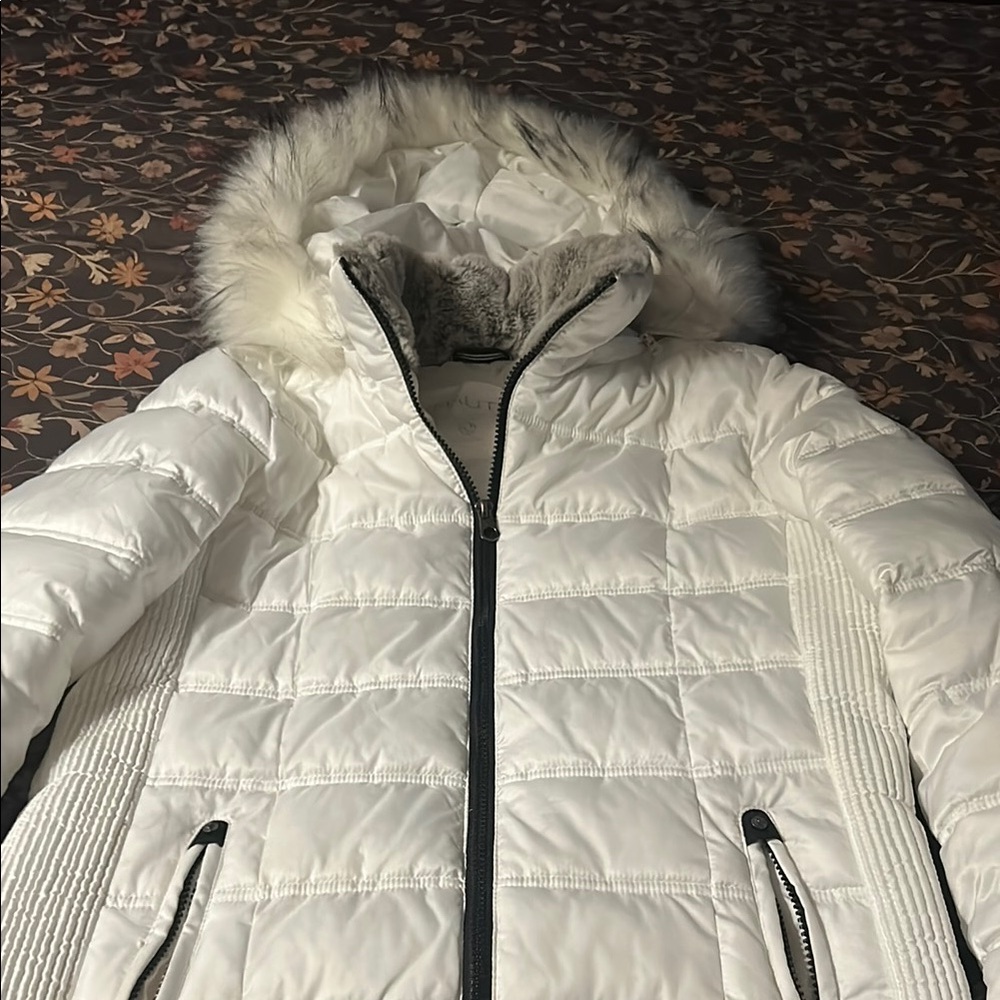 Women's Nautica White Quilted Jacket with Faux Fur Hood